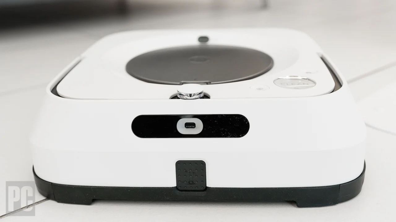 iRobot Braava Jet M6 (6110) Ultimate Robot Mop- Wi-Fi Connected